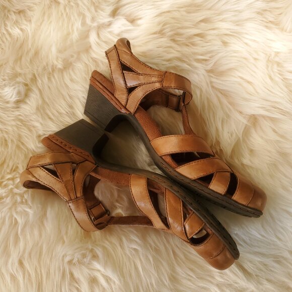 Rockport Cobb Hill  size 7.5 Aubrey pump - Picture 2 of 6